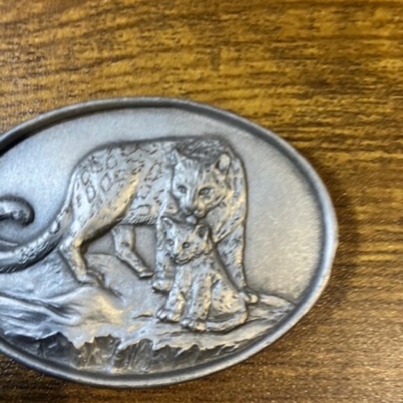 Pewter Snow Leopard Keychain World Wildlife Fund Vintage 1989 Made in Canada - Picture 3 of 6
